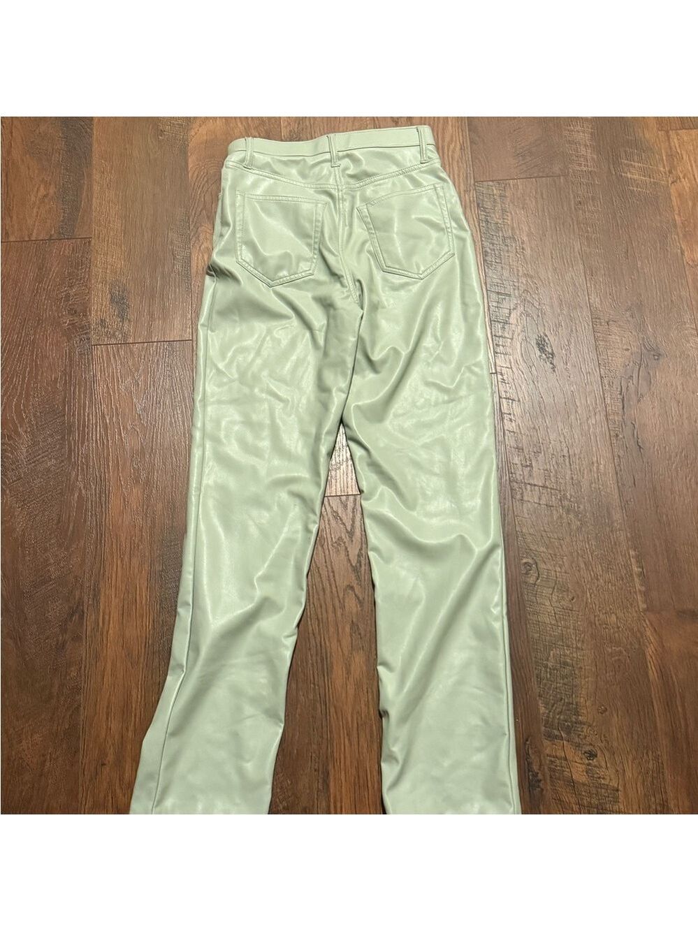 ABERCROMBIE & FITCH vegan leather pants in mint green. Size 4L - Picture 4 of 6